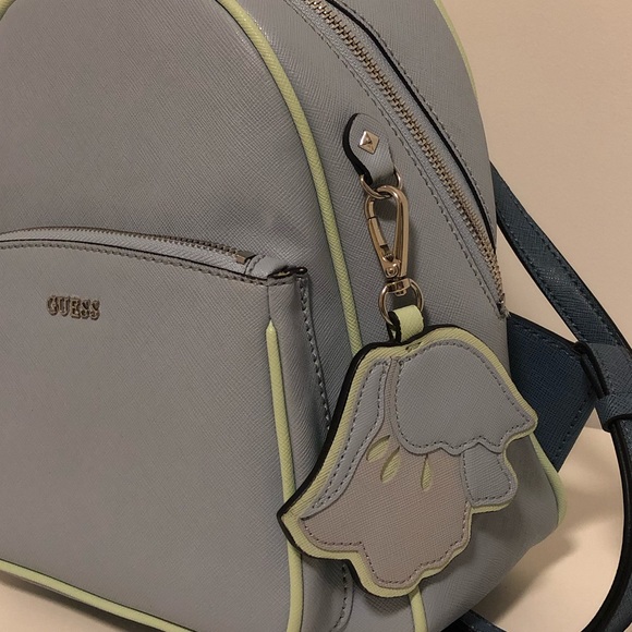 GUESS backpack - Picture 5 of 7